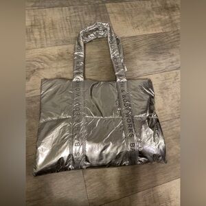 Bath & Body Works Silver Puffer Tote Bag Black Friday 2024 Version NEW WITH TAG